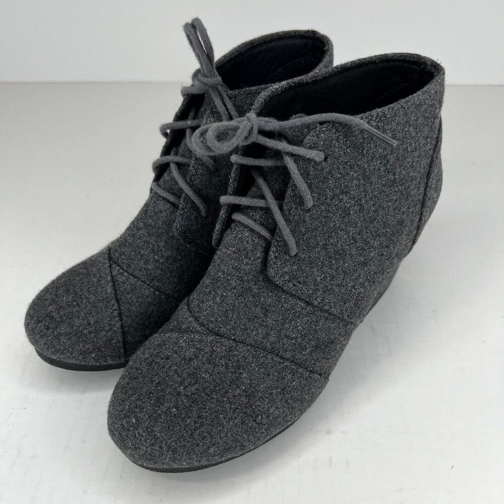 City Classified Womens Rex Gray Almond Toe Lace Up Hidden Wedge Size 5.5 Bootie